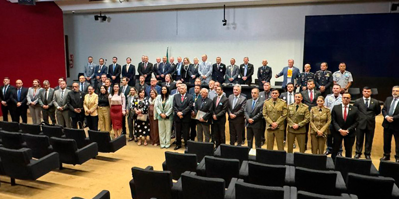 AME/RJ PRESENTE NA MOBILIZAÇÃO E ARTICULAÇÃO NACIONAL CONTRA A PEC DA SEGURANÇA PÚBLICA